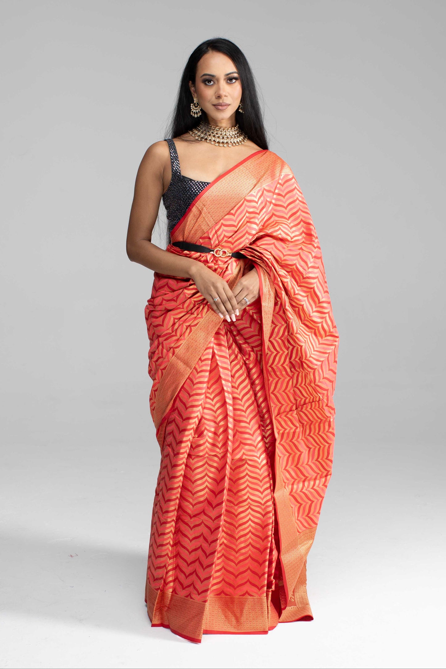 Golden Geometric Wave Patterned Saree