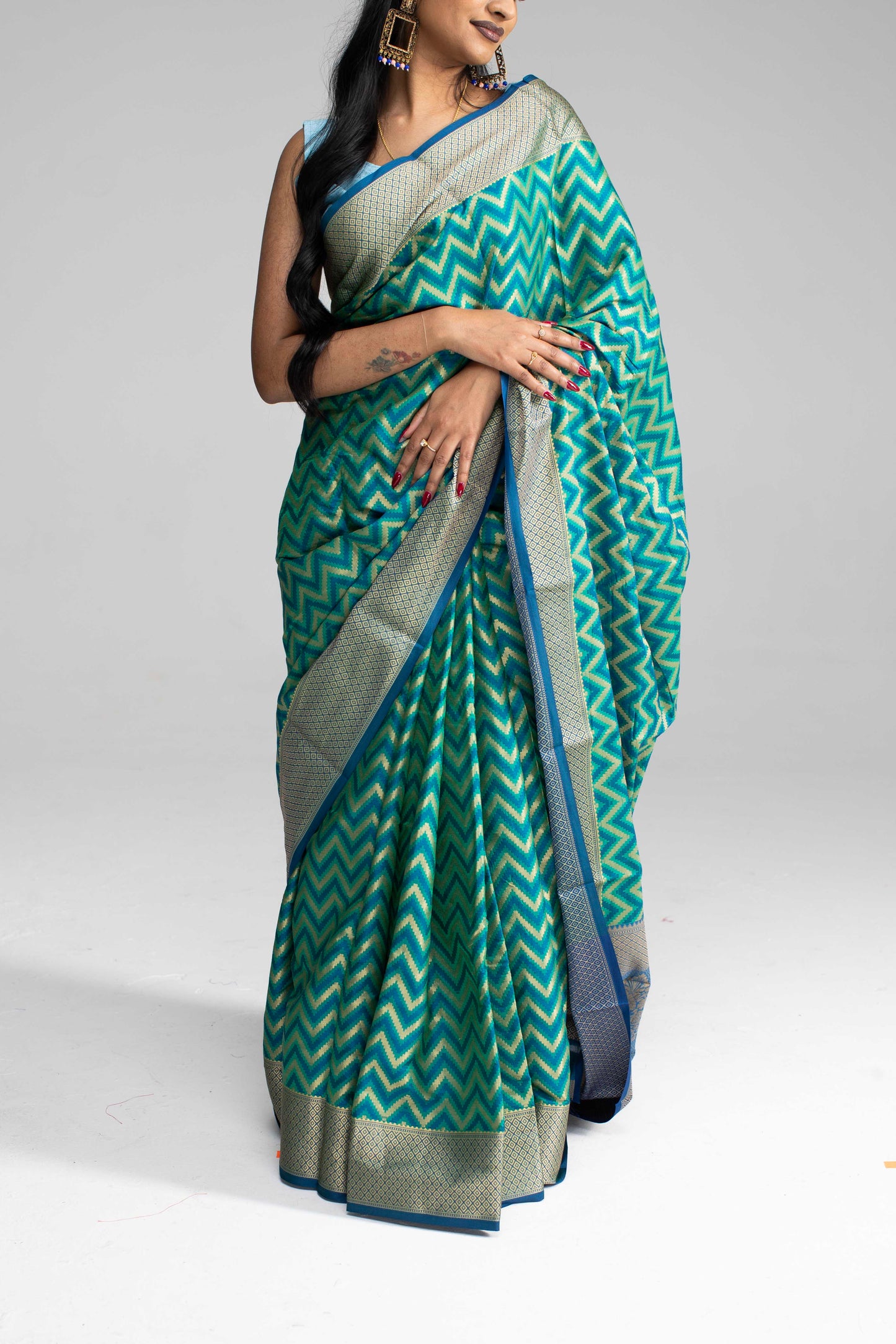 Teal Green and Blue Zigzag Patterned Saree