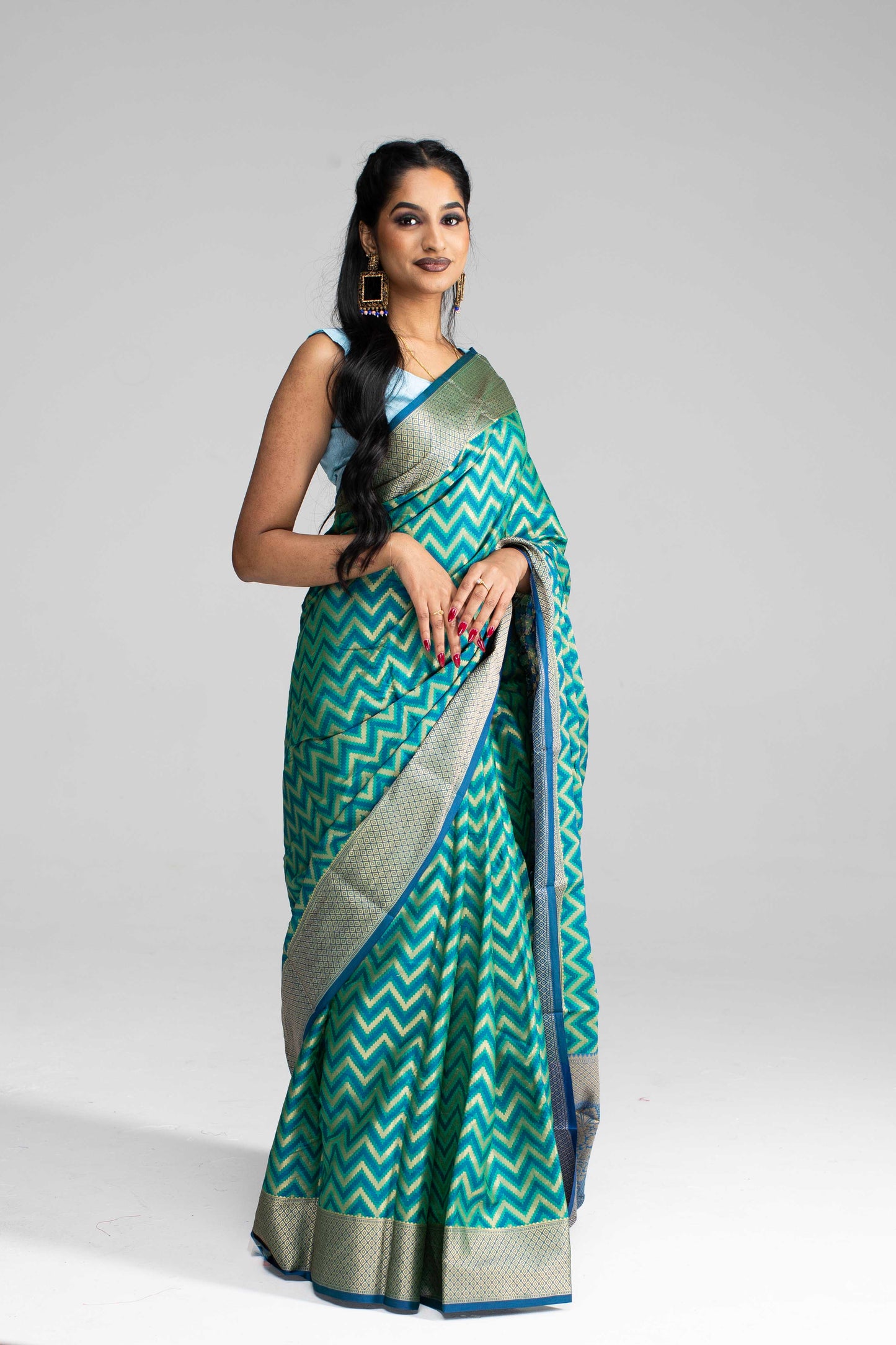 Teal Green and Blue Zigzag Patterned Saree